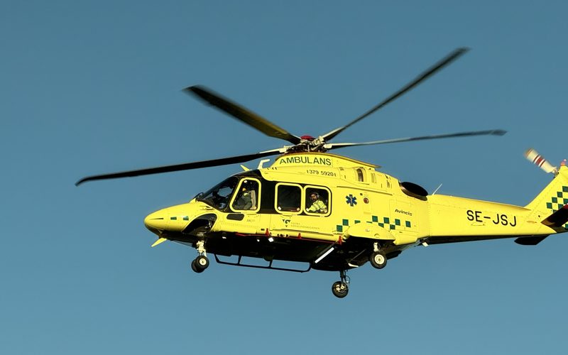Ambulanshelikopter vid Säve Flygplats